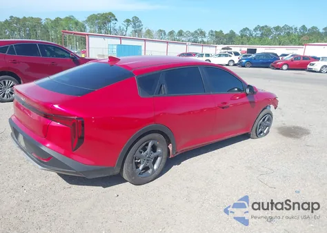 2025 Kia K4 Lxs z USA, uszkodzony, nr VIN 3KPFT4DE3SE024155